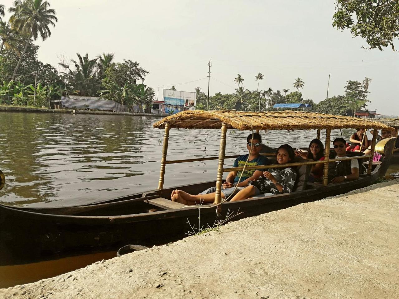Alappuzha Aham Yoga Nest B&B 외부 사진